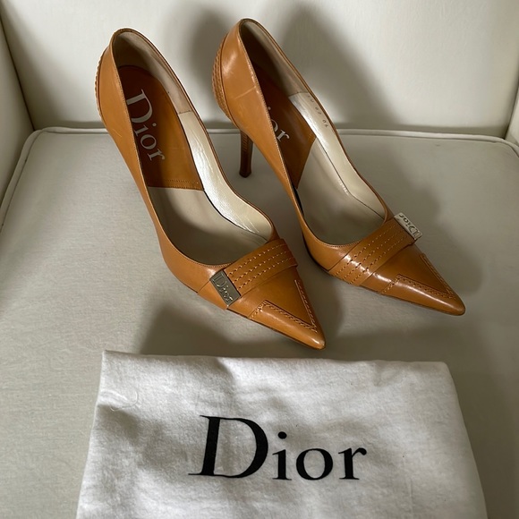 Dior Shoes - Christian Dior pumps, 38.5